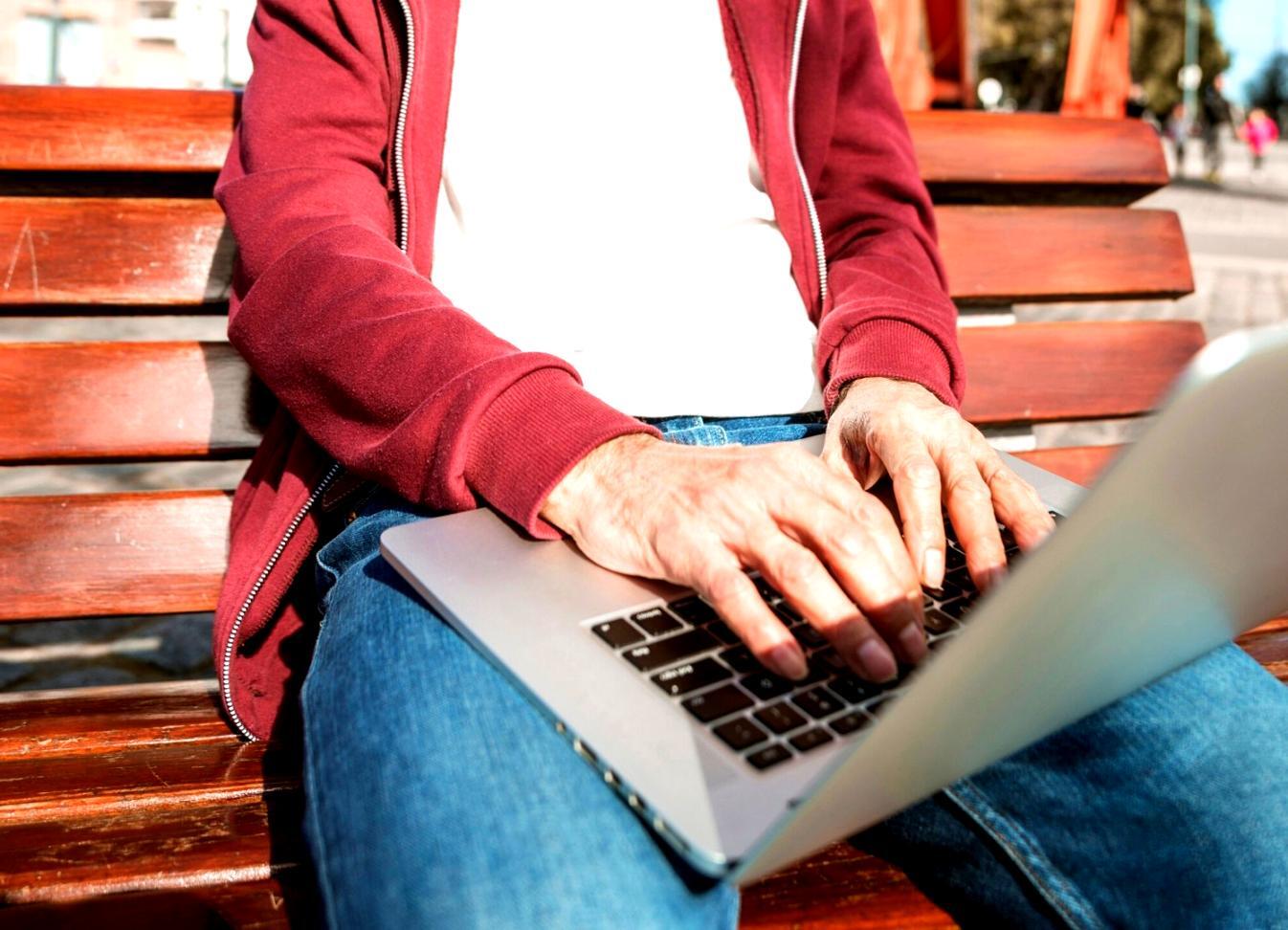 Reunión estratégica de marca financiera